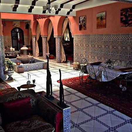 Riad Lala Fatima อูซูด ภายนอก รูปภาพ
