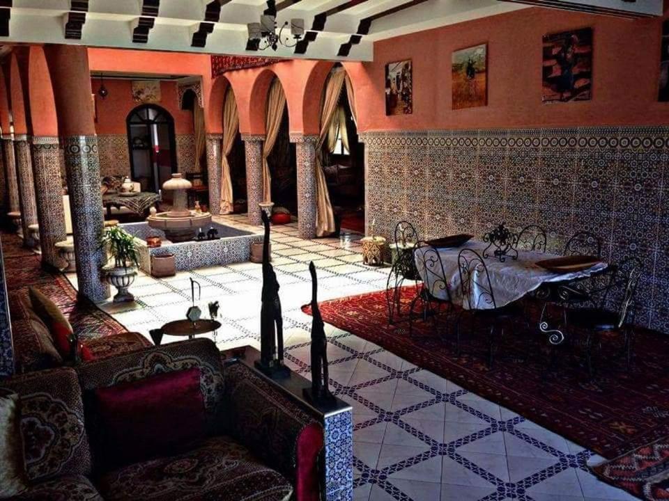 Riad Lala Fatima อูซูด ภายนอก รูปภาพ